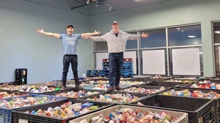 Oakville Rangers hockey fundraiser food drive giving poverty hunger