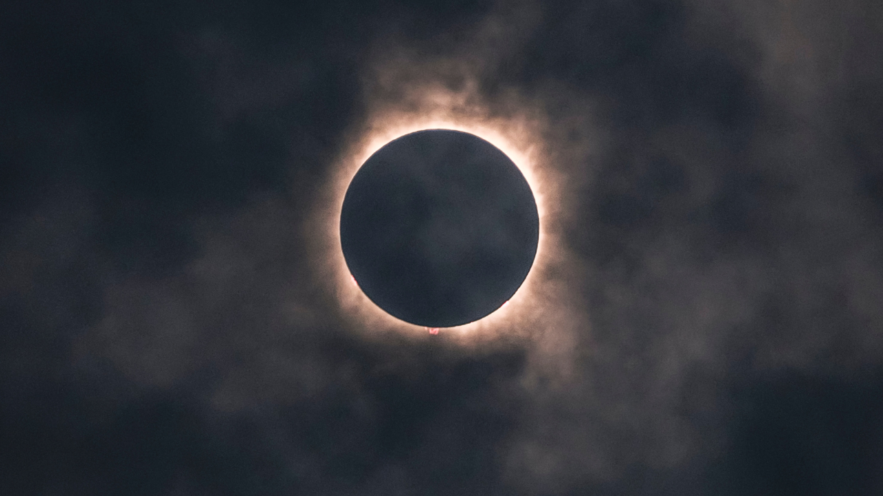 Weather in southern Ontario during solar eclipse on Monday